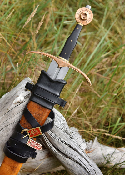 Over het bastaardzwaard (anderhalfhander)