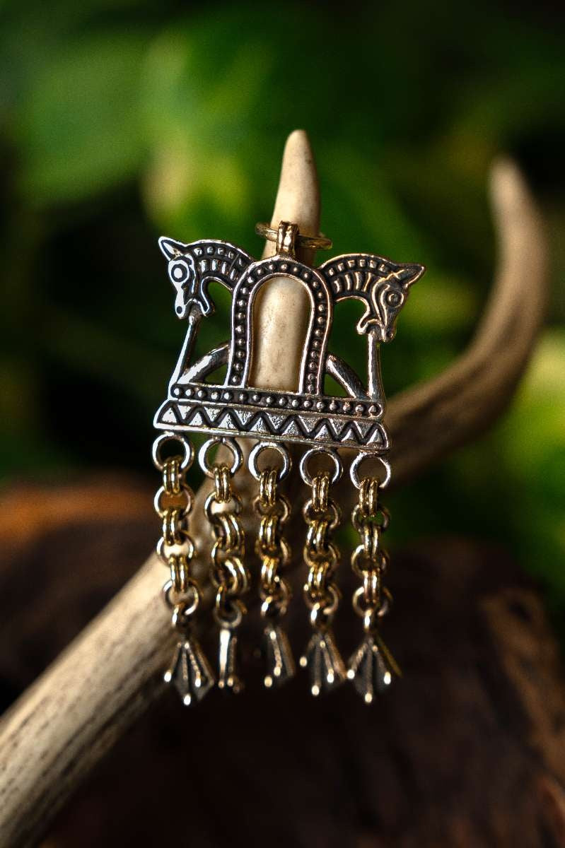 Viking paarden hanger Starya Ladoga, brons