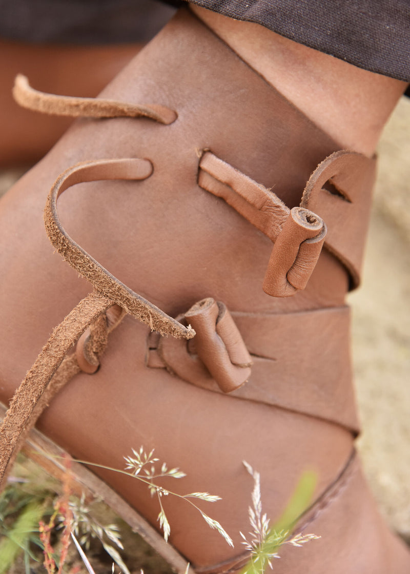 Viking schoenen Jorvik met nagels, lichtbruin