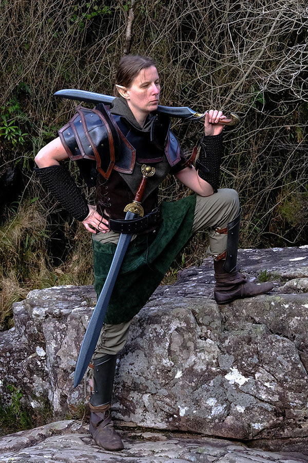 Leren pauldrons & gorget, zwart-bruin