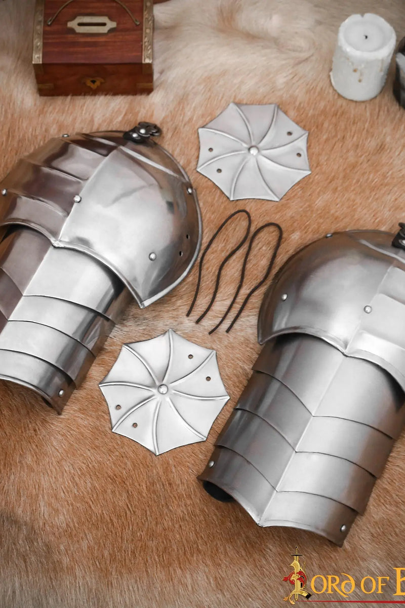 Gotische pauldrons met rondels, 1.6 mm