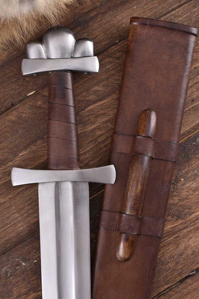 10de eeuws Vikingzwaard Petersen type S, semi-scherp