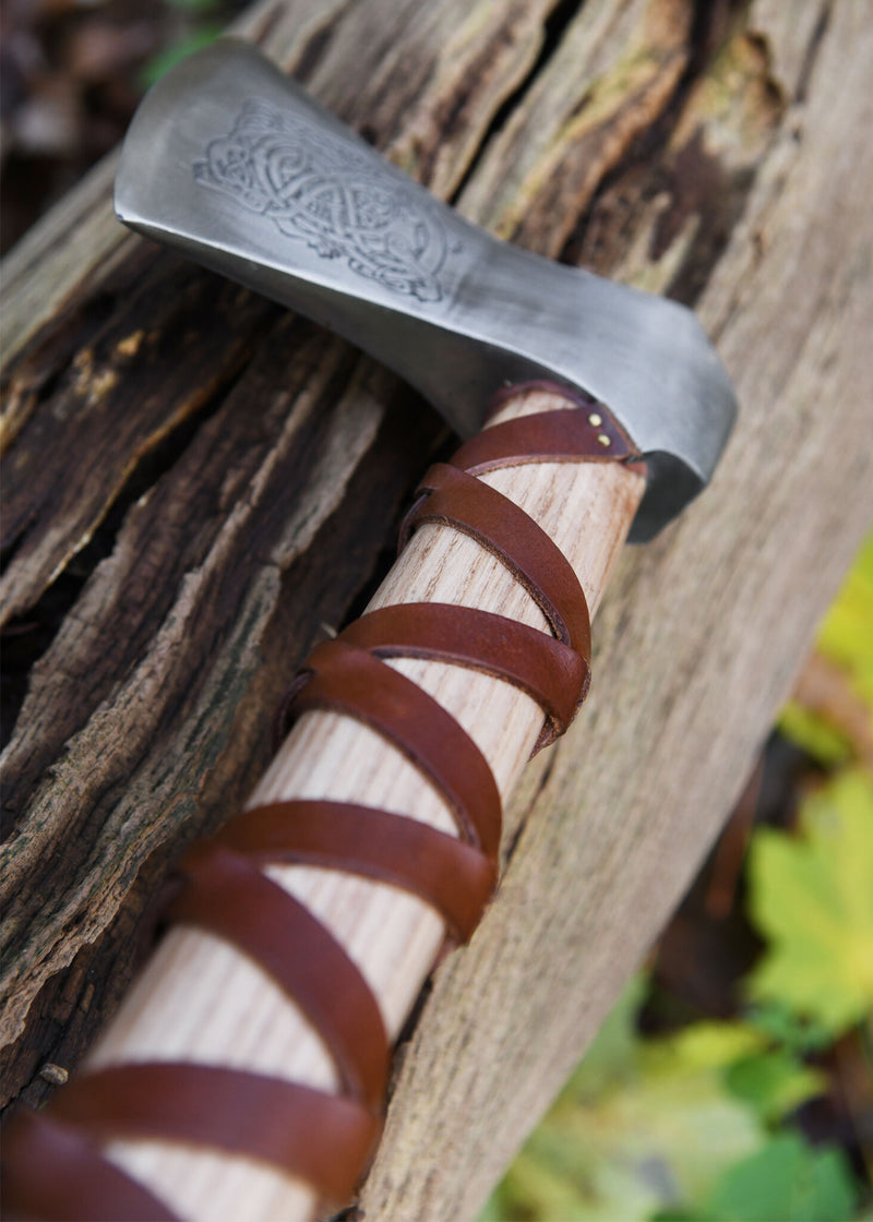 Viking axe, type H, engraved, semi-sharp
