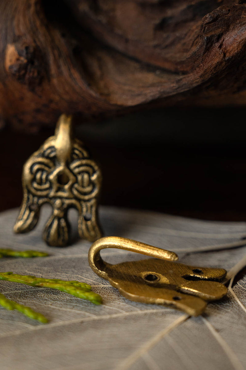 Haakjes voor beenwindsels Birka, messing