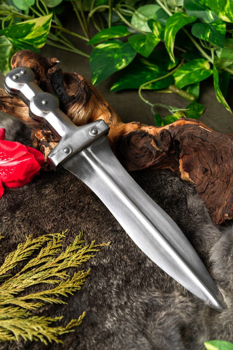 1e eeuwse pugio, type 1, semi-scherp