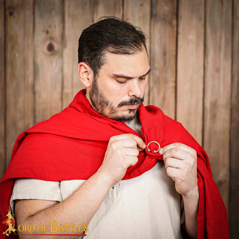 Tidlig middelalderlig hestesko fibula, messing 