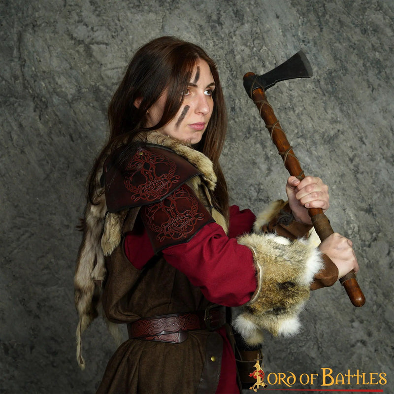 Lernen Sie Pauldron Yggdrasil