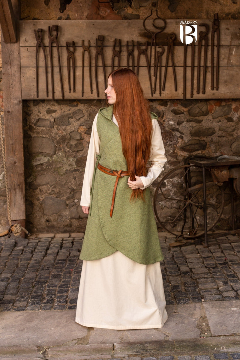 Suknia wierzchnia Runa, lipowa zieleń 