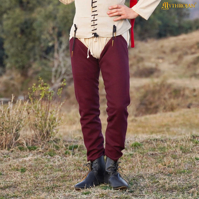 Middeleeuwse chausses, wol, donkerrood