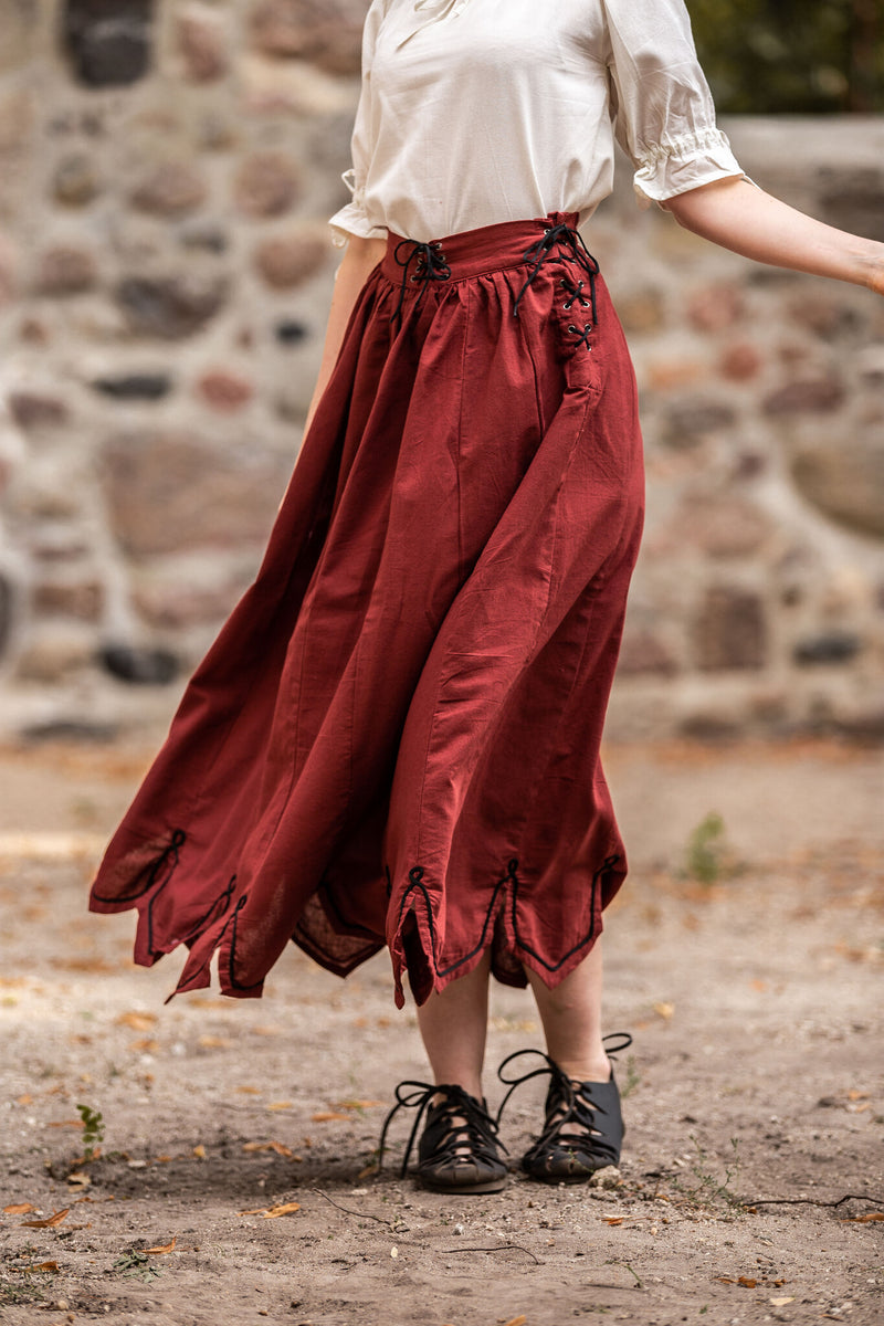 Renaissance skirt, red