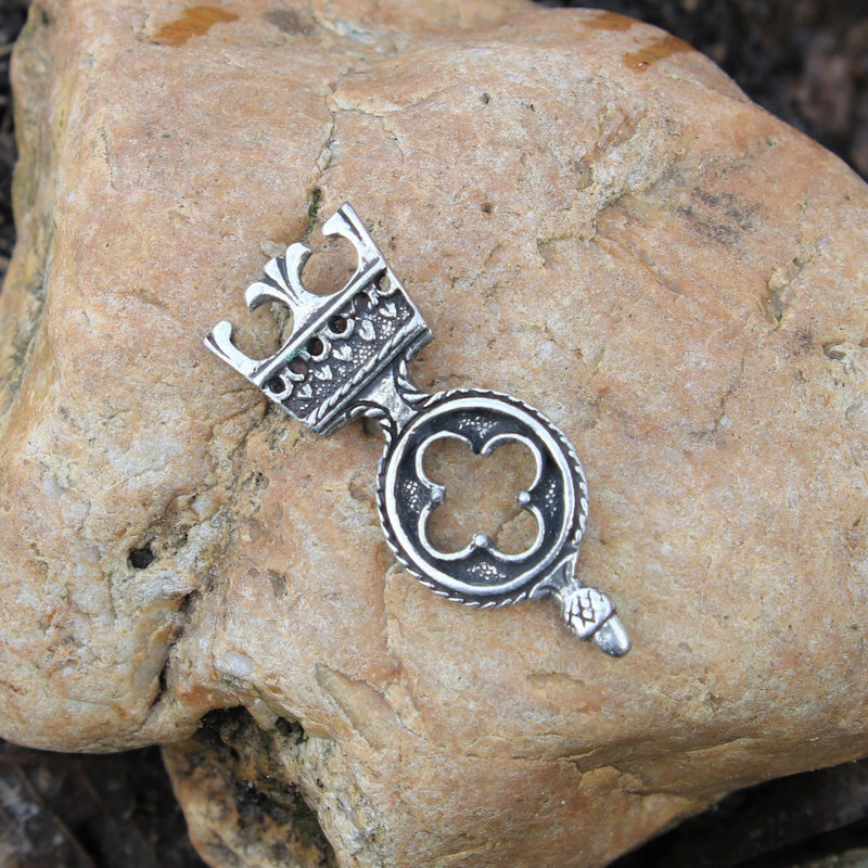 Gotycki zakończenie pasa 3 cm, posrebrzany 