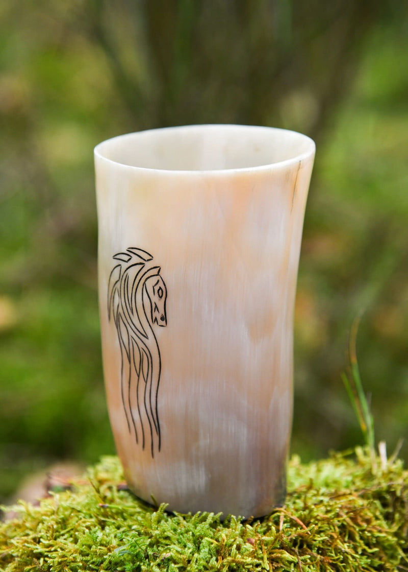 Horn drinking cup Epona, 100-200 ml