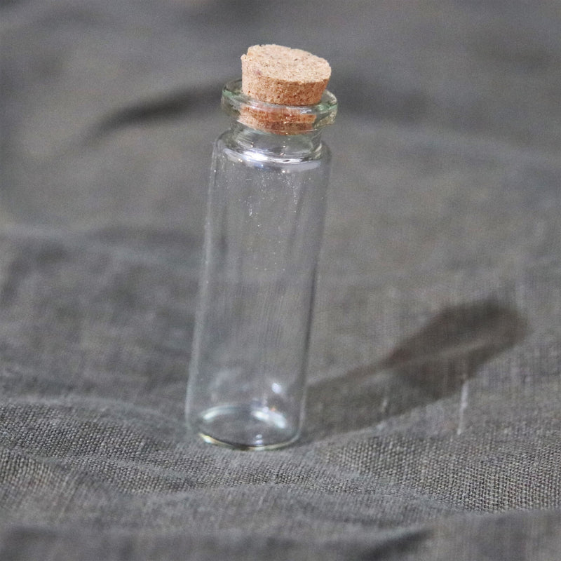 Bouteille en verre 2x6 cm 