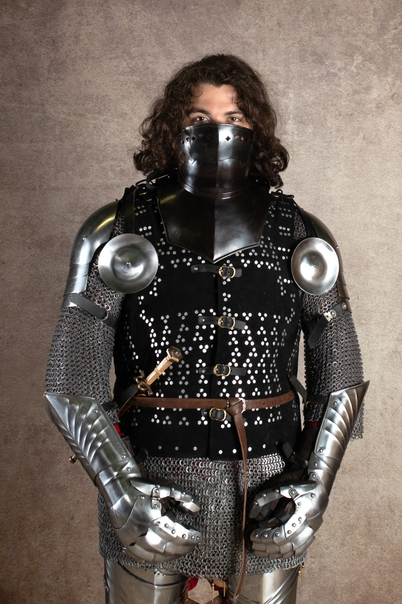 15e eeuwse bevor, gebronsd, 1.6 mm