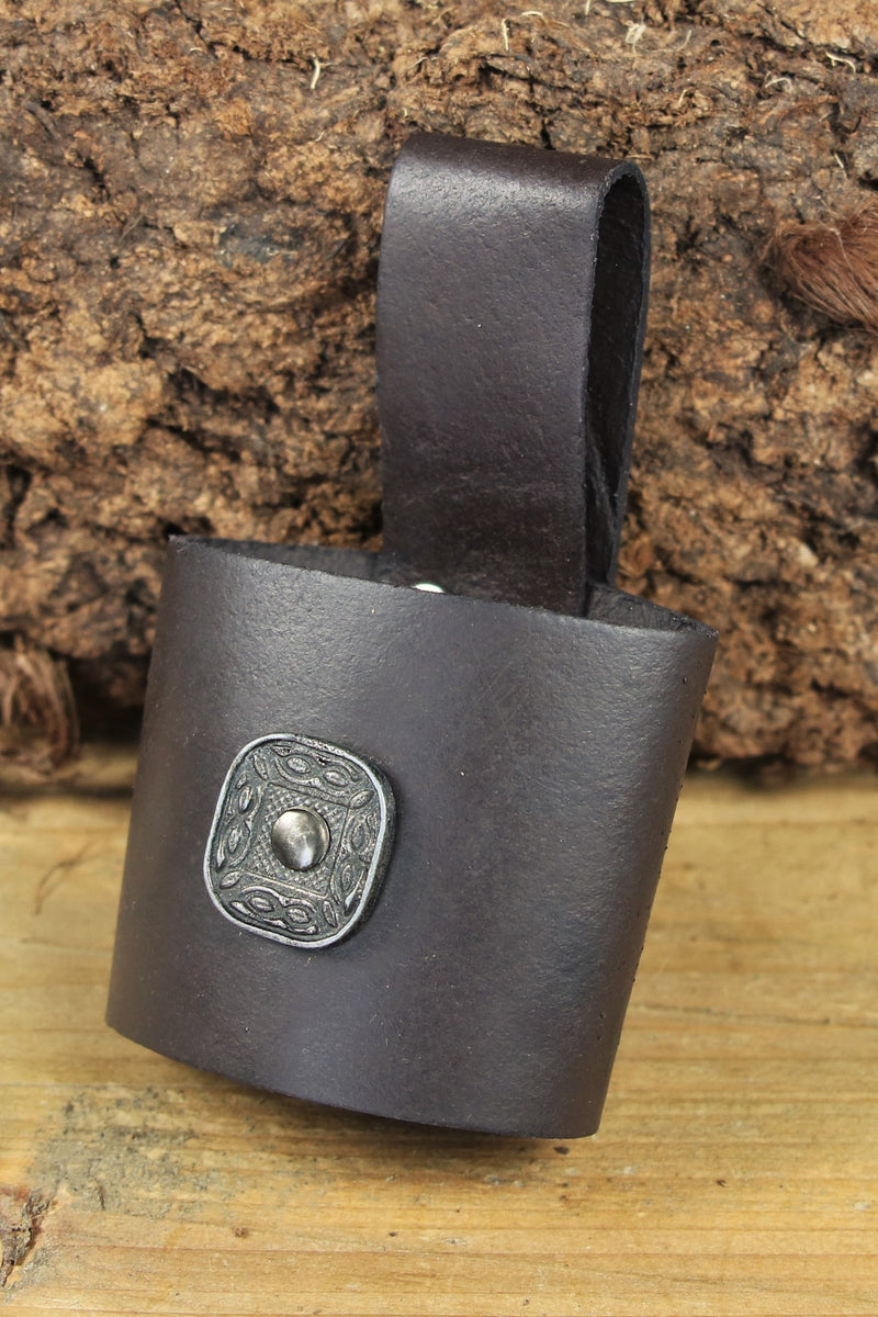 Drinkhoorn houder Tarek bruin