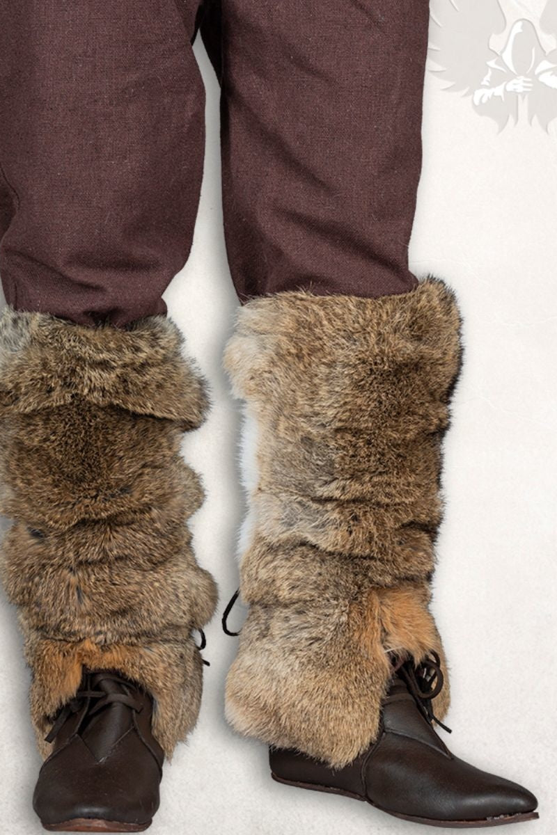 Beenstuk Rollo, bont, bruin