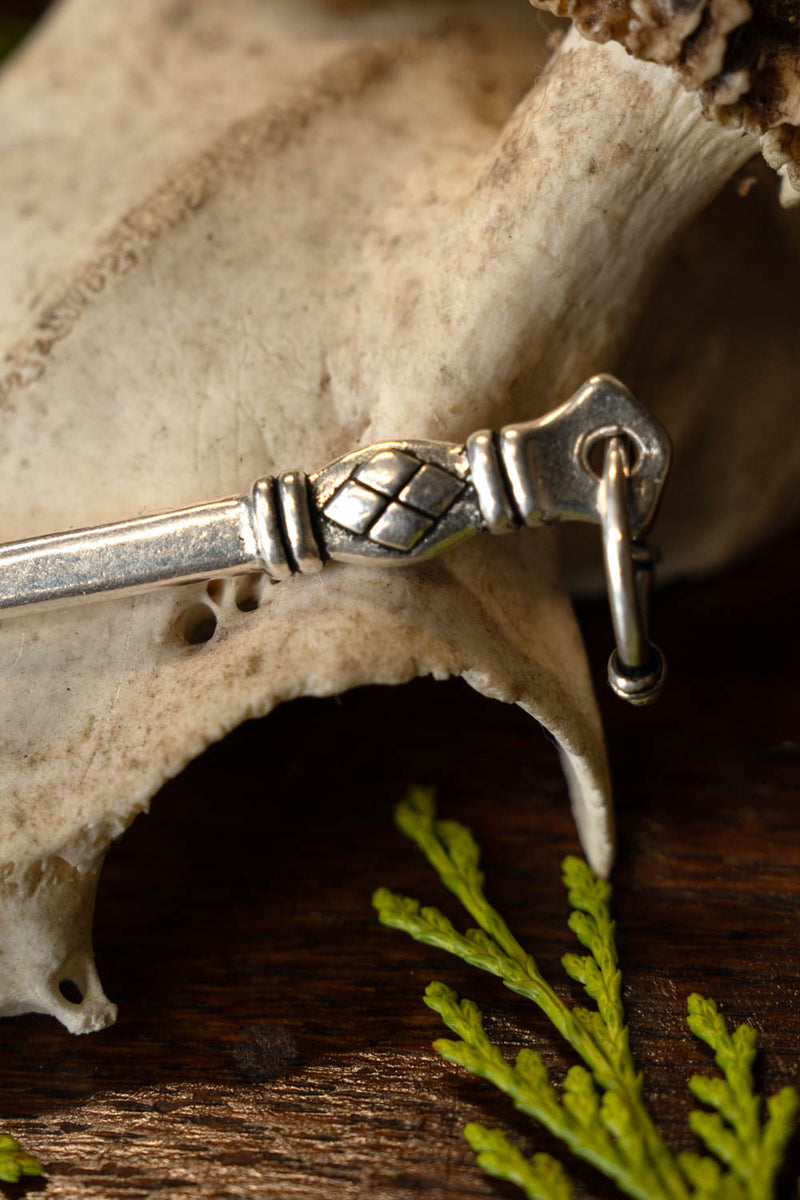 Pick Birka, silvered