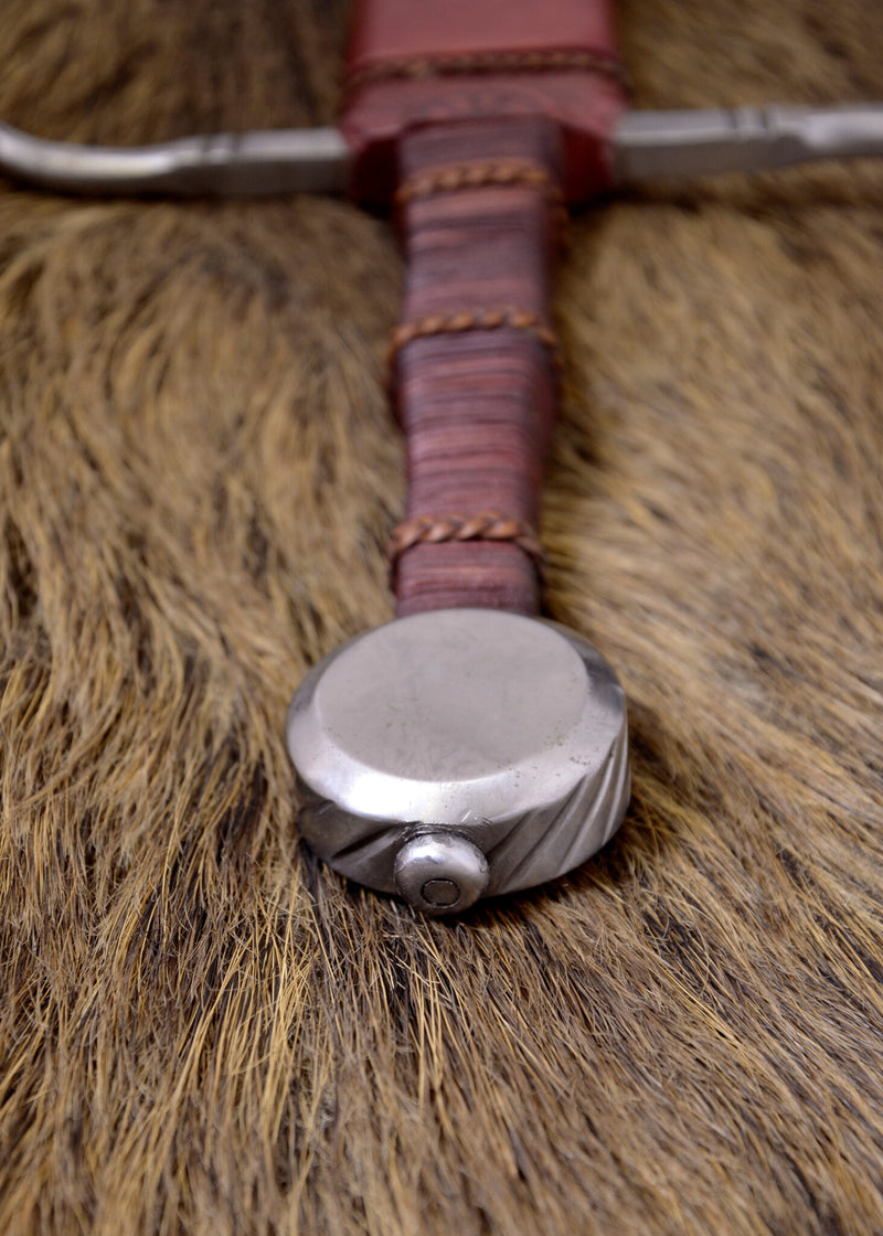 Longsword Musée de Cluny, semi-sharp