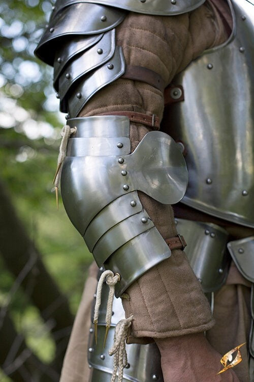 Middeleeuwse elleboogbeschermers