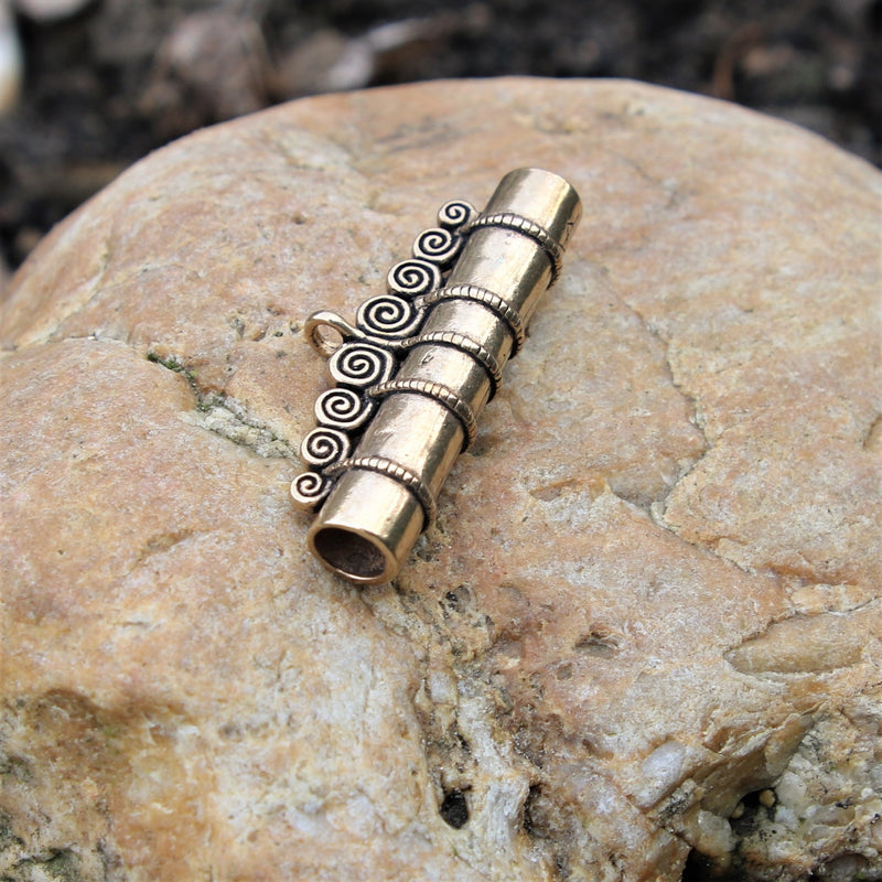 Naaldenkoker Birka, graf 515