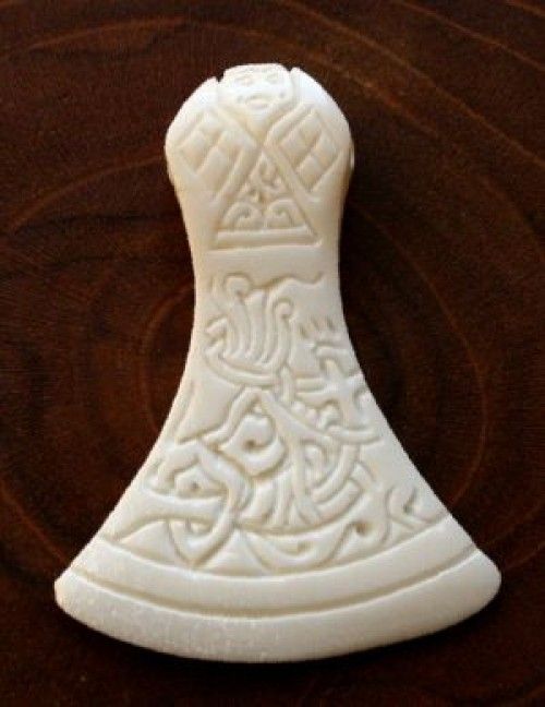 Viking bijlhanger, been