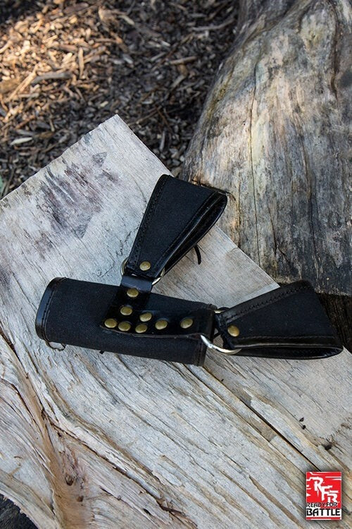 RFB LARP holder to løkker, sort 