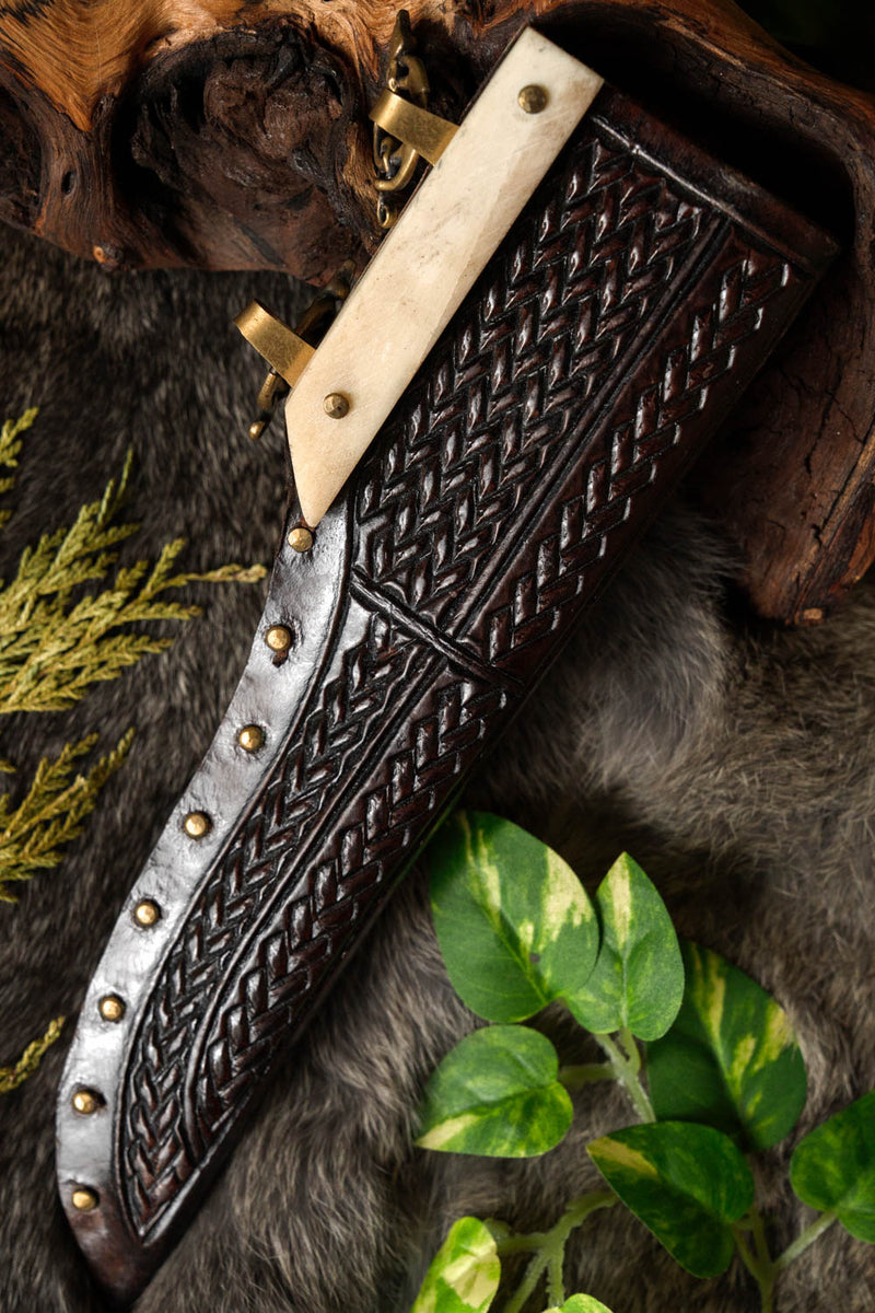 Viking sax Borre stijl met benen grip, semi-scherp