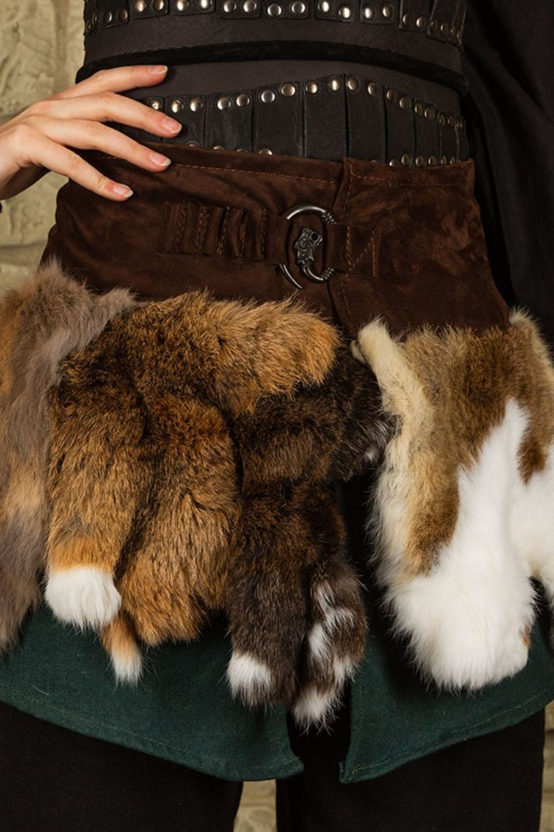 Karya bont rok met draak, bruin