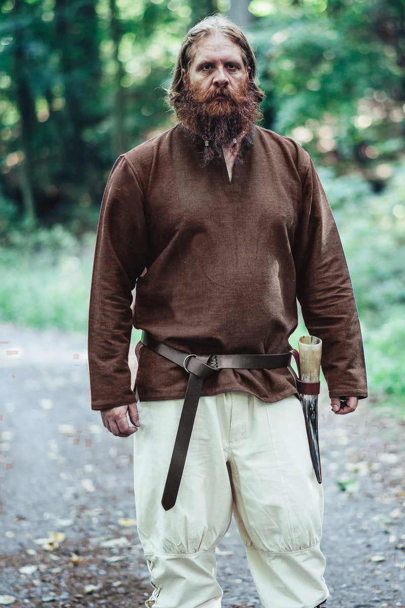 Vikingtuniek Hans, bruin