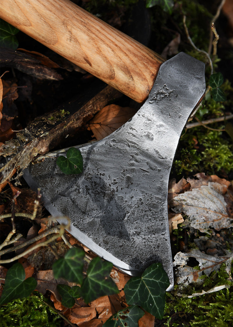 Vikingbijl, handgesmeed staal, type M, semi-scherp