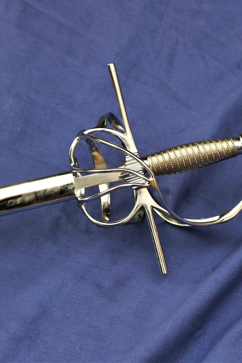 Rapier met leren schede, getemperd, bot (battle-ready)