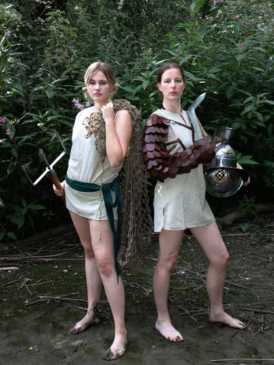 Get the Look: Gladiatrices - thraex en retiarius