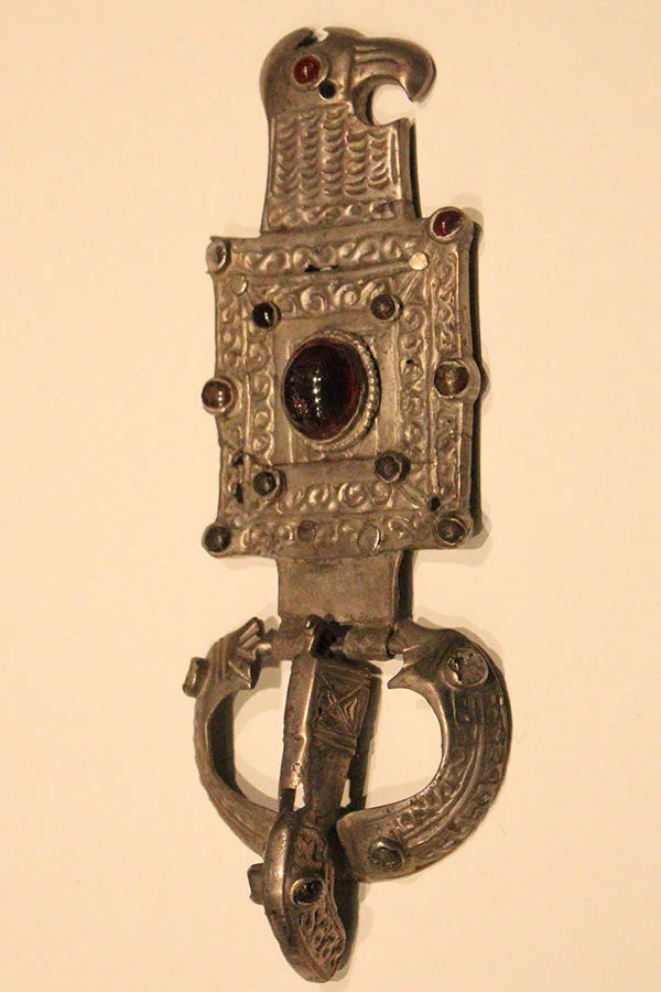 Introduction: Nomadic Peoples in the Migration Period