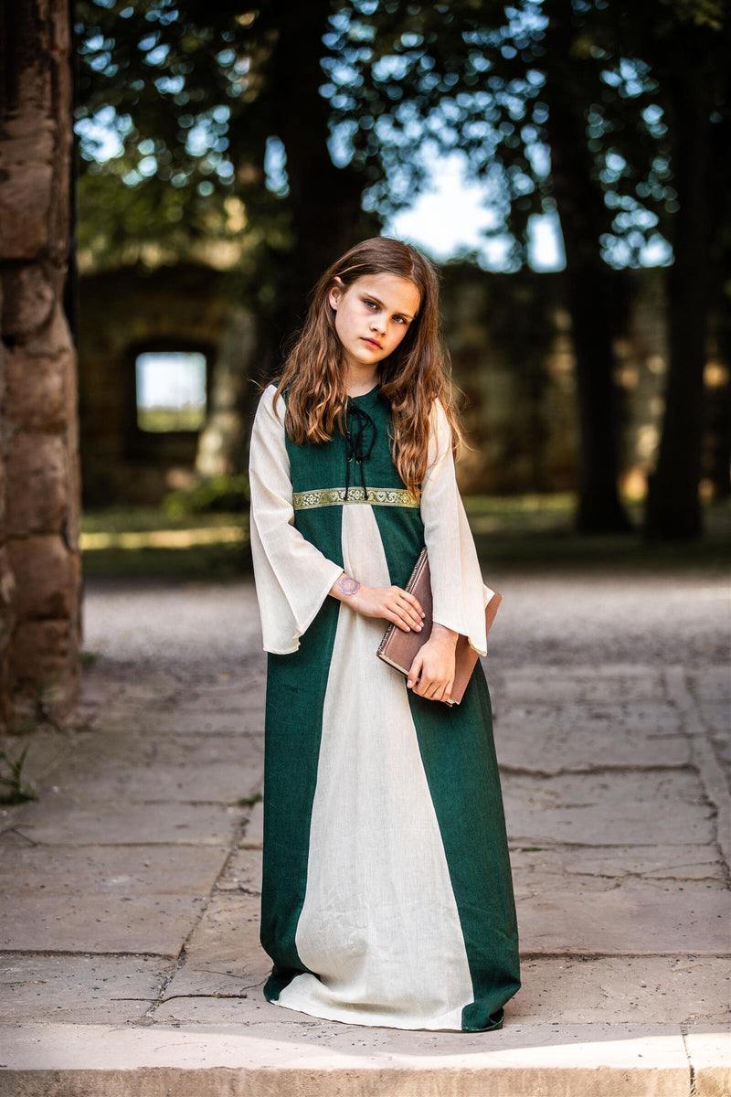 Mädchen kleiden Ariane Groen-Wit