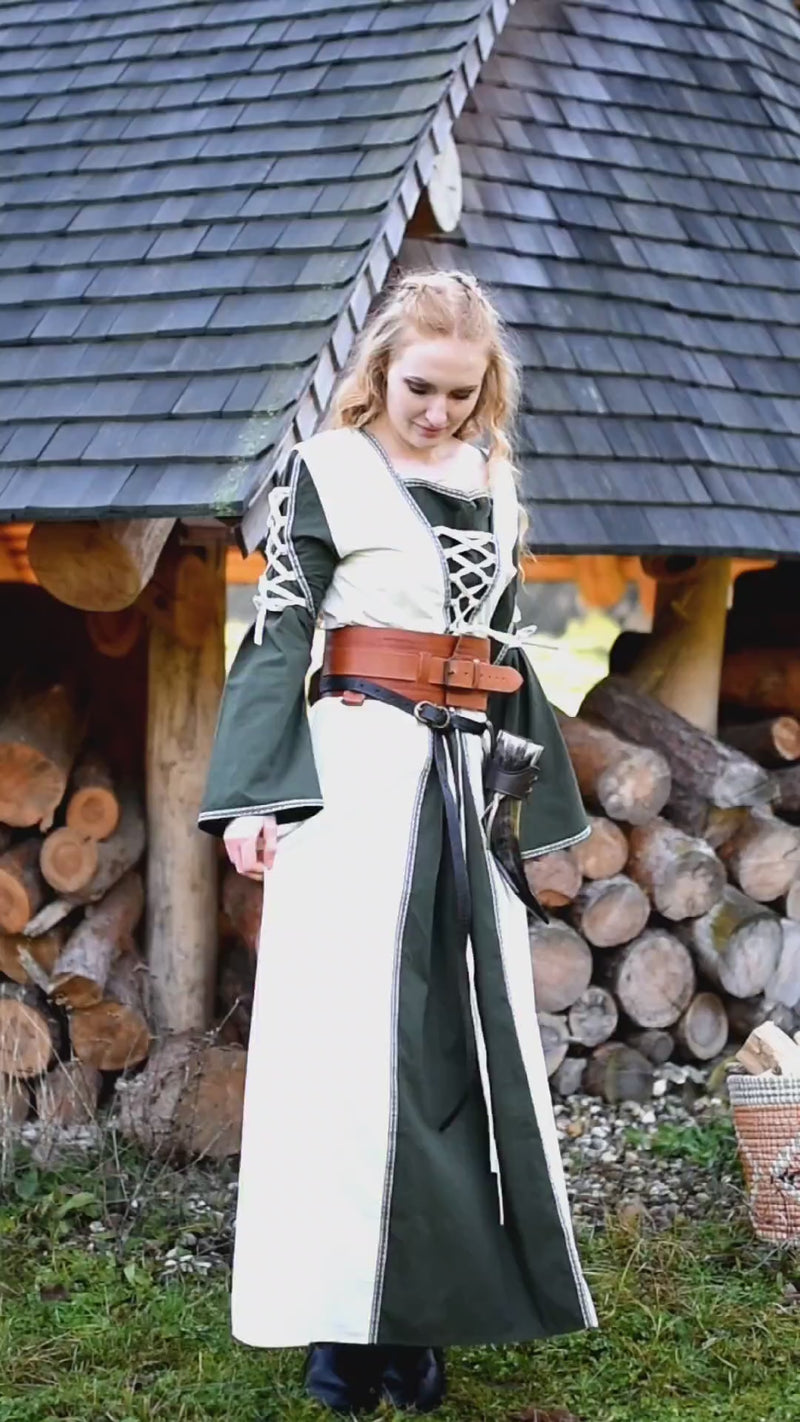 Średniowieczna sukienka Serena, zielona