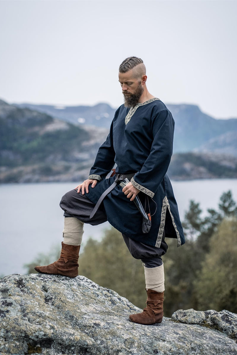 Keltische tuniek Finn zwart