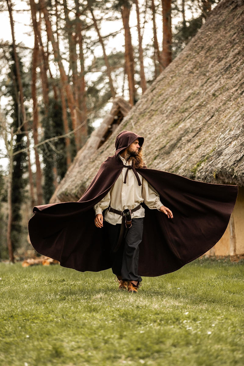 Middeleeuwse mantel met kap, bruin